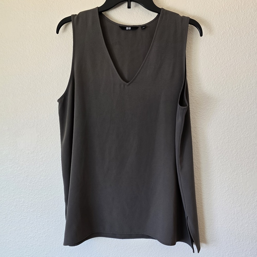 Uniqlo Women's Sz Large Sleeveless Tank Minimalist Basic 90s Chic Drapey Relaxed